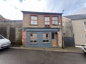 Photo 1- click for photo gallery